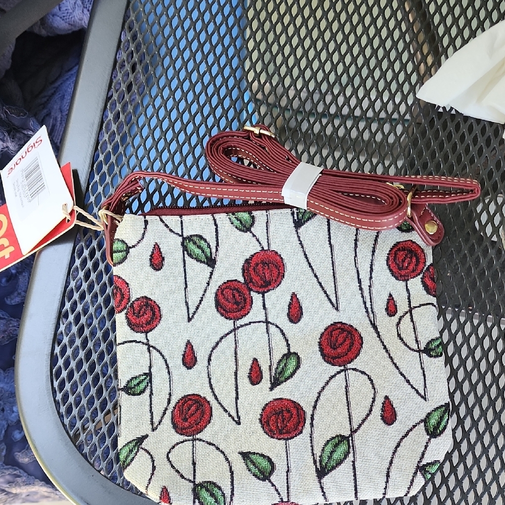 Floral Crossbody Bag with Red and Green Design